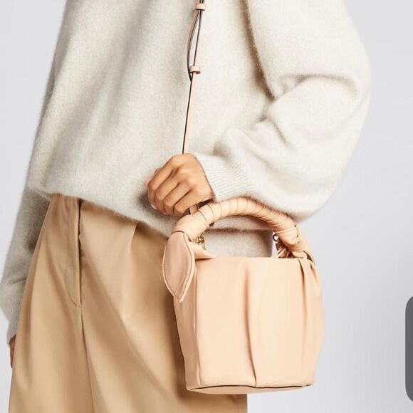 Staud Dani Pleated Leather Bucket Bag – Neutral Luxe Minimalist Style like new - Picture 2 of 8